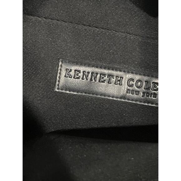 Kenneth Cole 20"x12"x10" Tote Duffel Bag - Picture 2 of 4